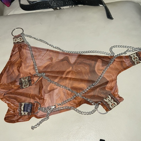 Brand new from Medusa Complex ✨🤎 Terra one shoulder mesh top with chain back! M - Picture 3 of 7